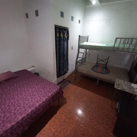Hostal Santa Marta La Union Bagian luar foto