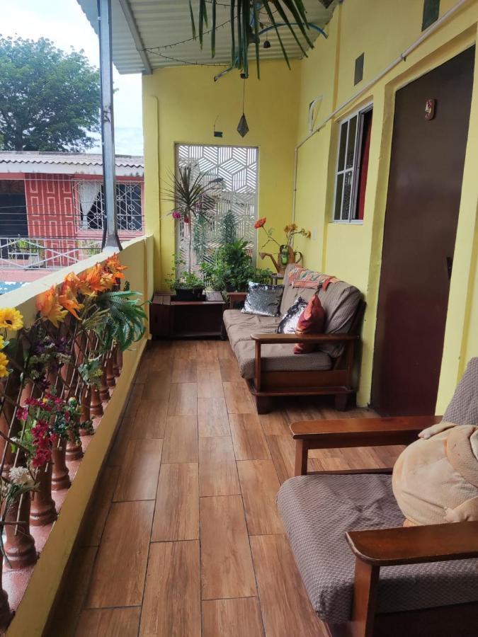 Hostal Santa Marta La Union Bagian luar foto